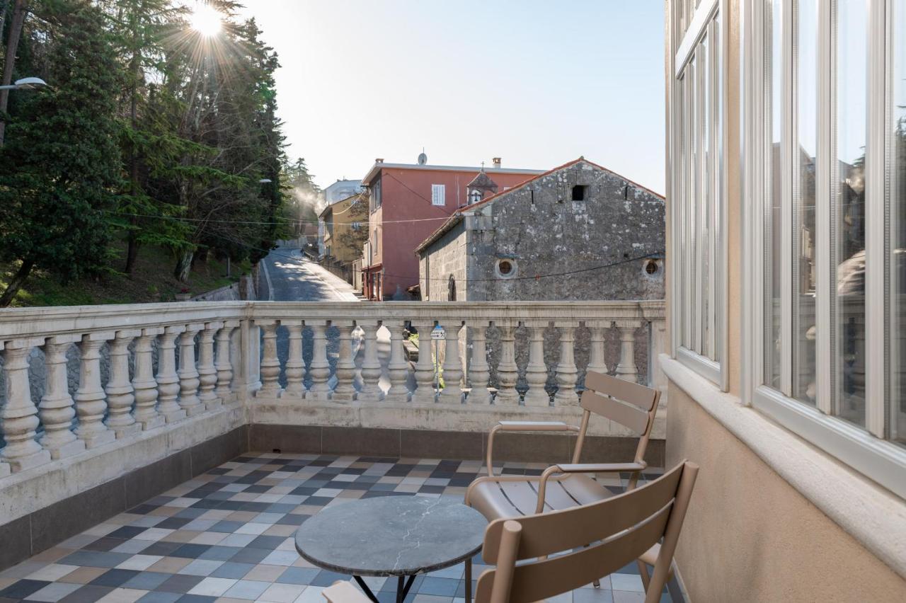Hotel Peteani Лабин Екстер'єр фото