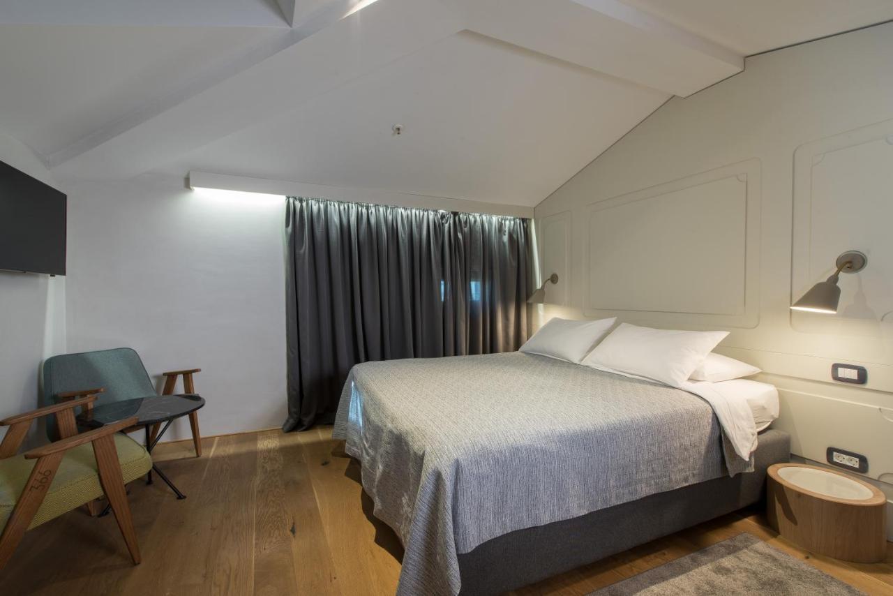 Hotel Peteani Лабин Екстер'єр фото
